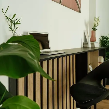 5 - New Building & Parking Bucharest