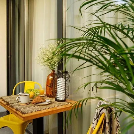 5 - New Building & Parking * Bükreş