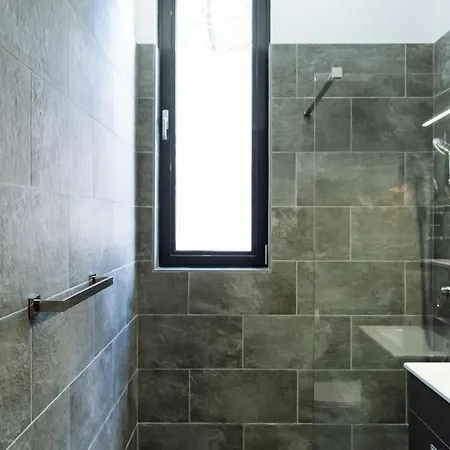 Daire 5 - New Building & Parking