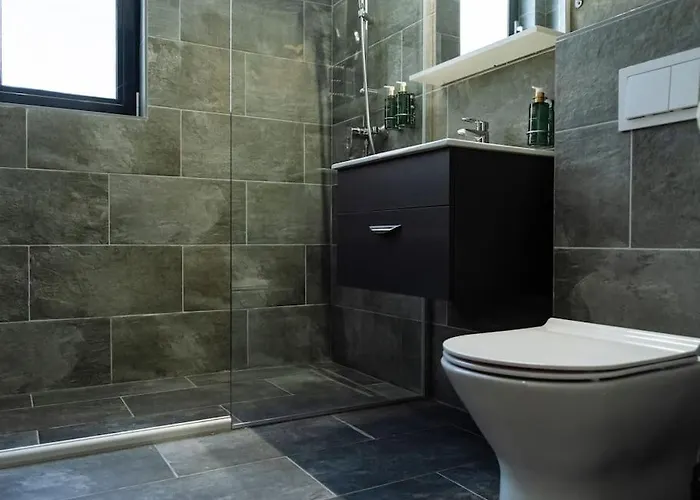 5 - New Building & Parking ブカレスト